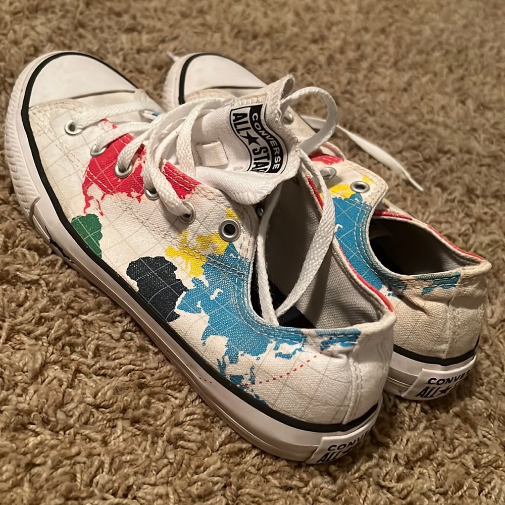 Converse | Size 6 Big Boys